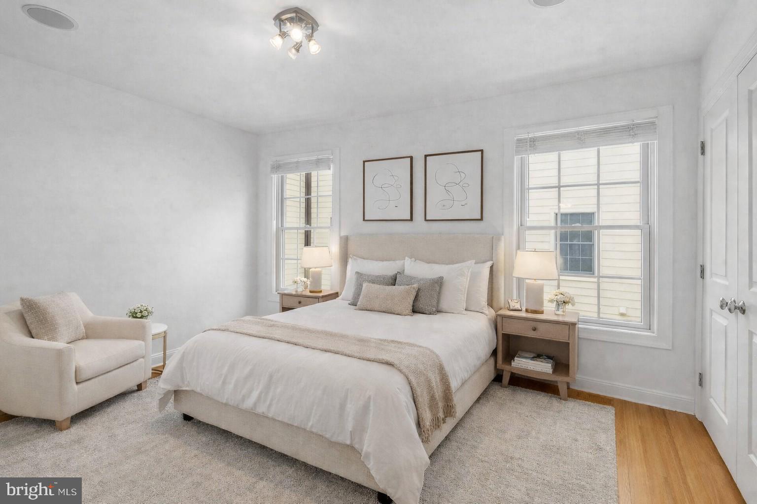 1004 N BODINE STREET