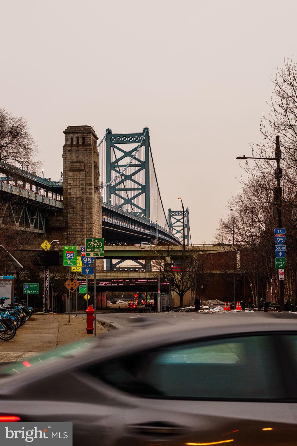 160 N 2ND STREET 64 3R