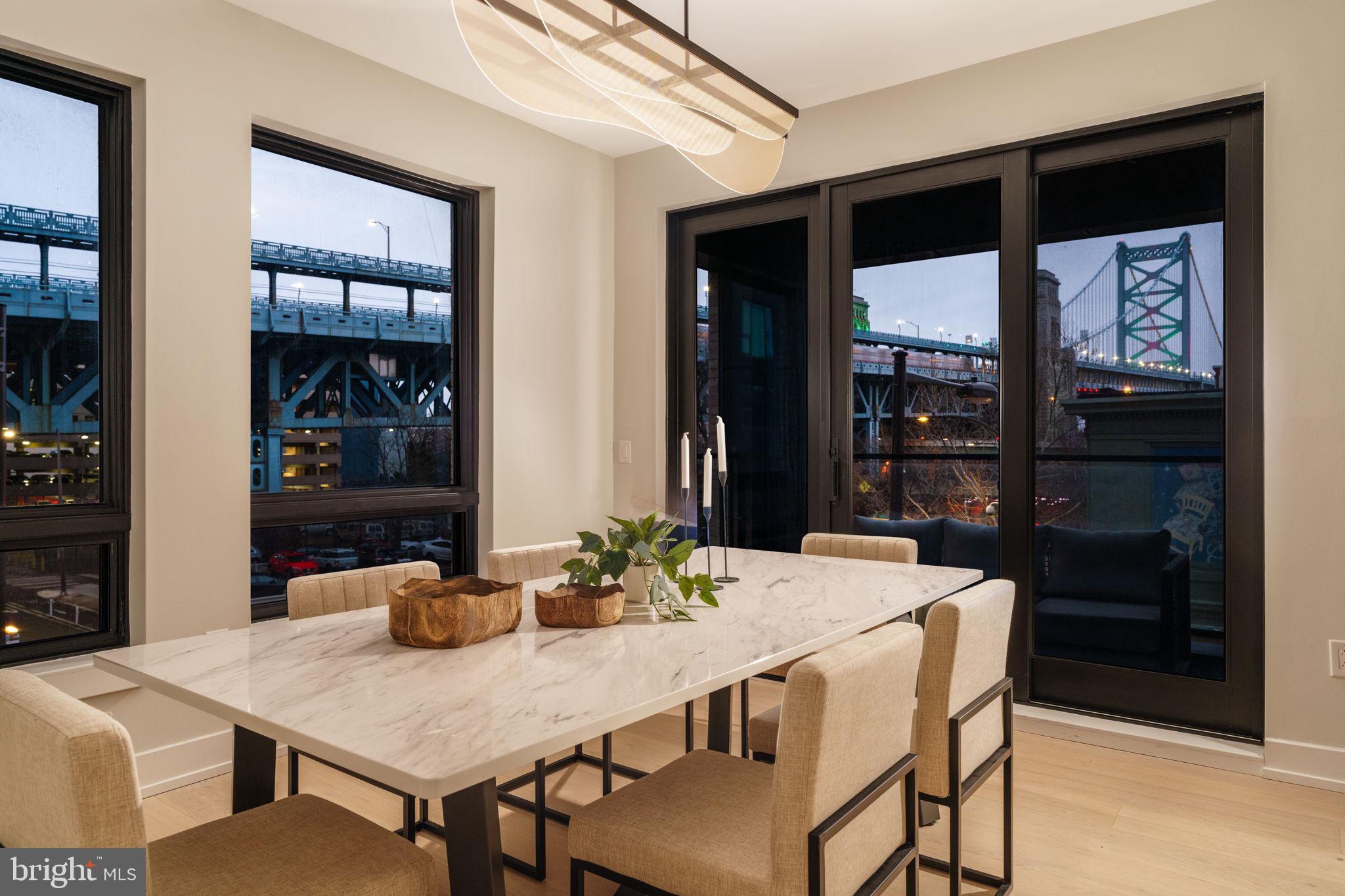 160 N 2ND STREET 64 3R