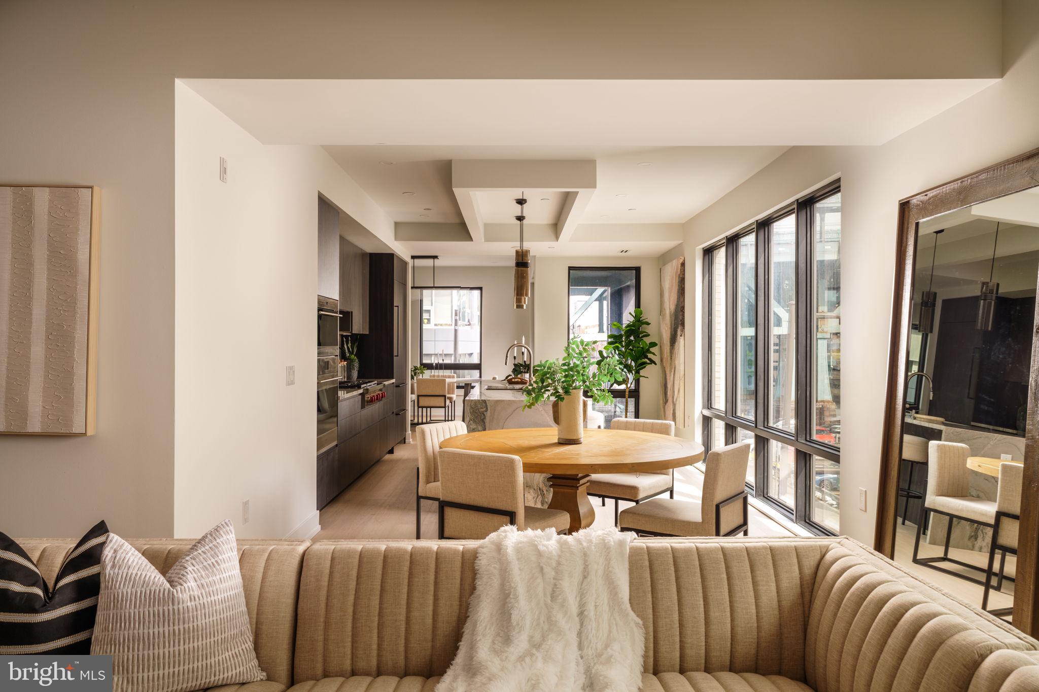 160 N 2ND STREET 64 3R