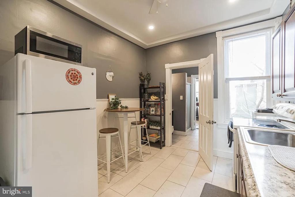 3568 INDIAN QUEEN LANE 2