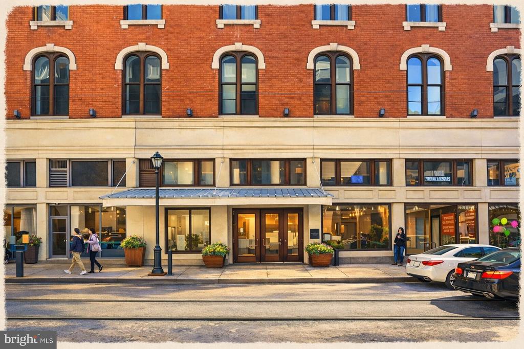 105 S 12TH STREET Unit: 302