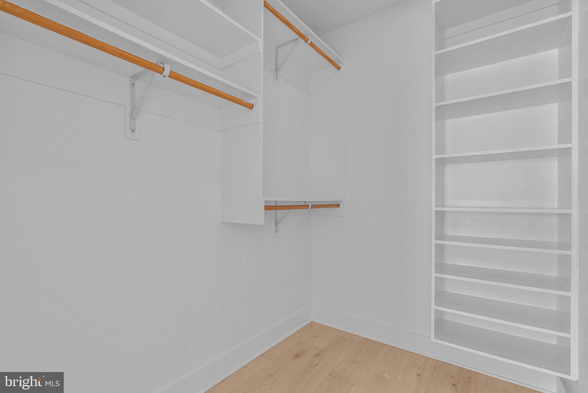 808A MONTROSE STREET