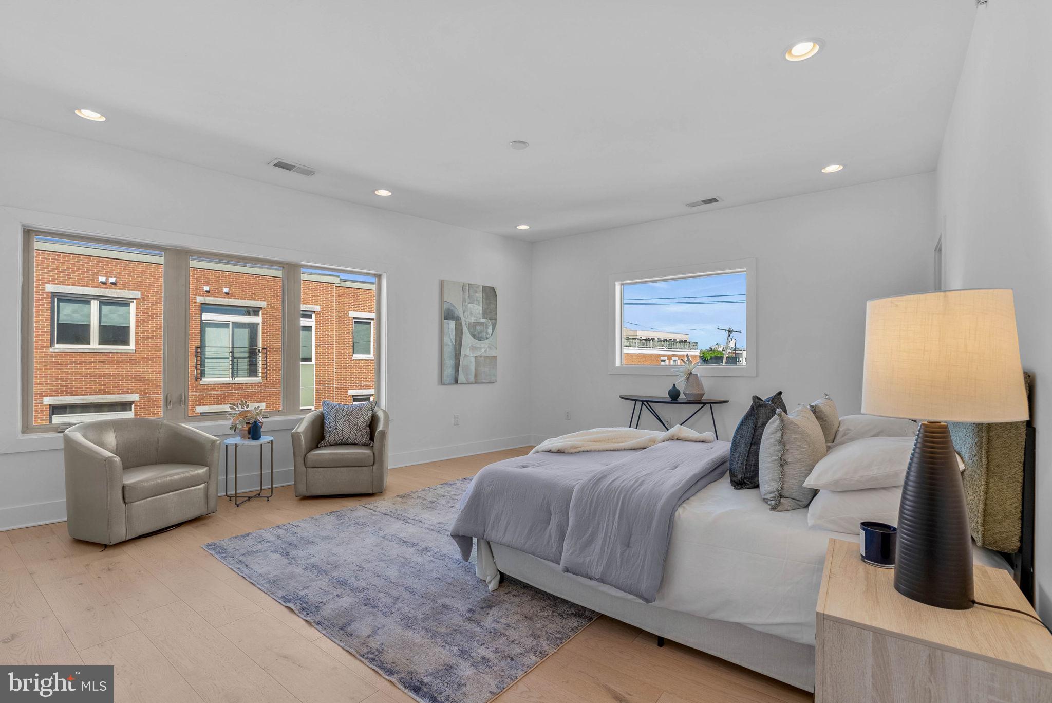 808A MONTROSE STREET