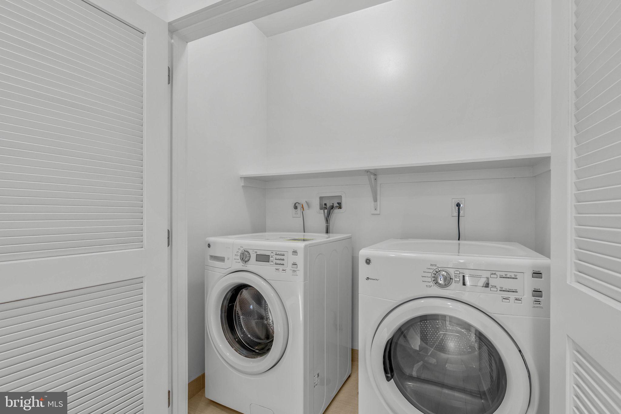 808A MONTROSE STREET