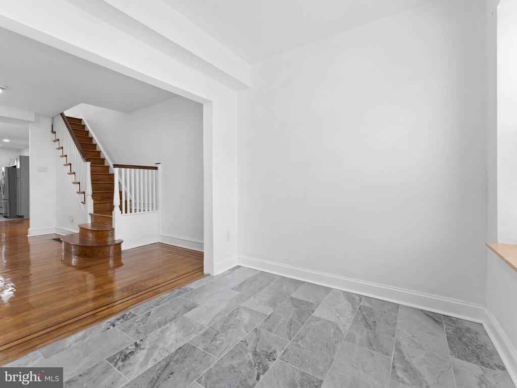 5448 W MONTGOMERY AVENUE