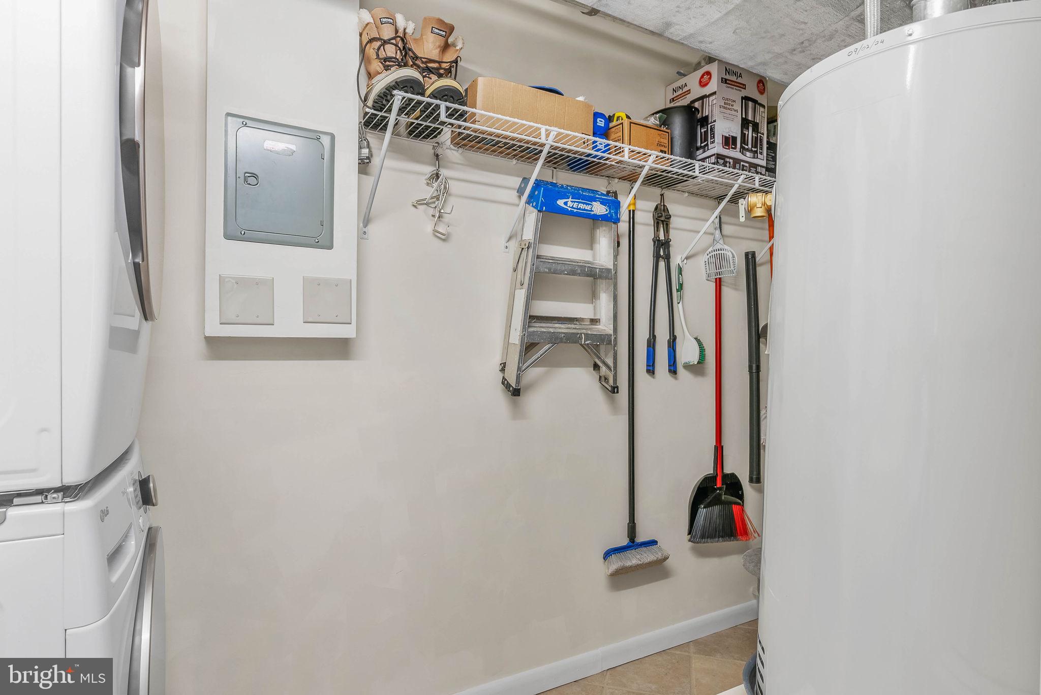 63101 DELAIRE LANDING ROAD 101