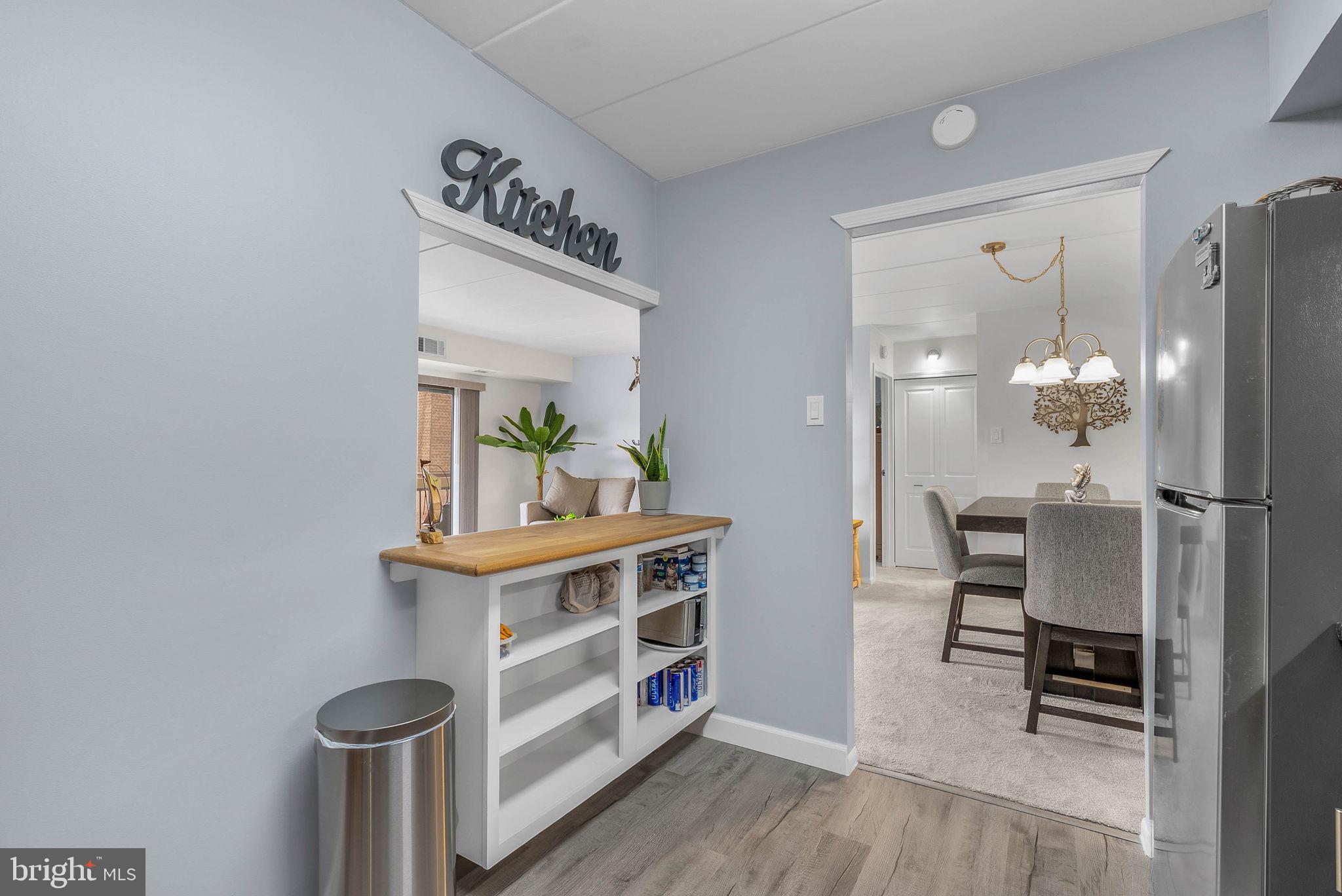 63101 DELAIRE LANDING ROAD 101