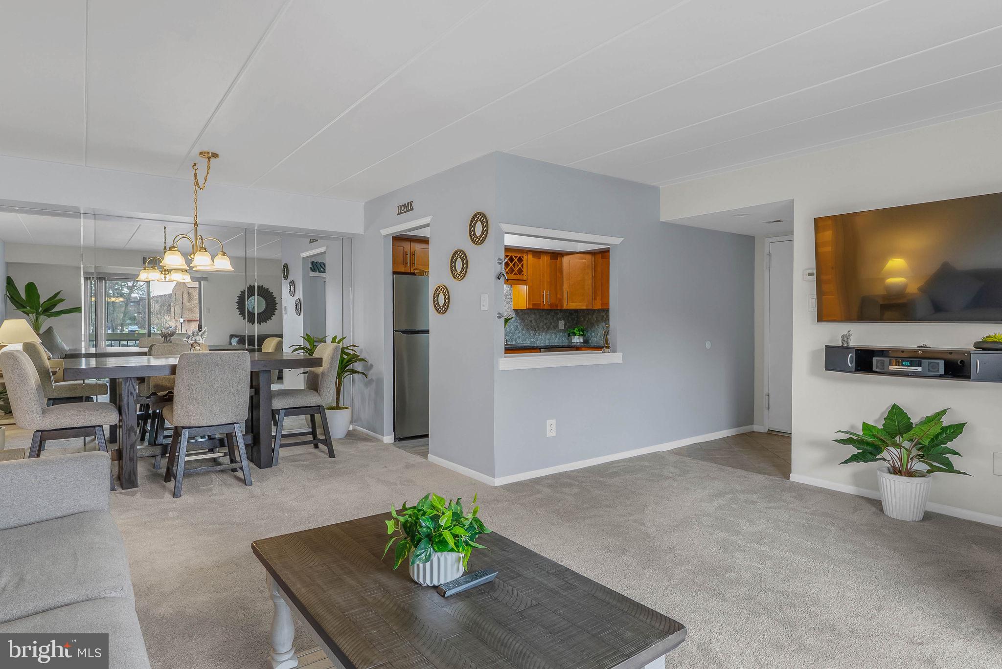 63101 DELAIRE LANDING ROAD 101