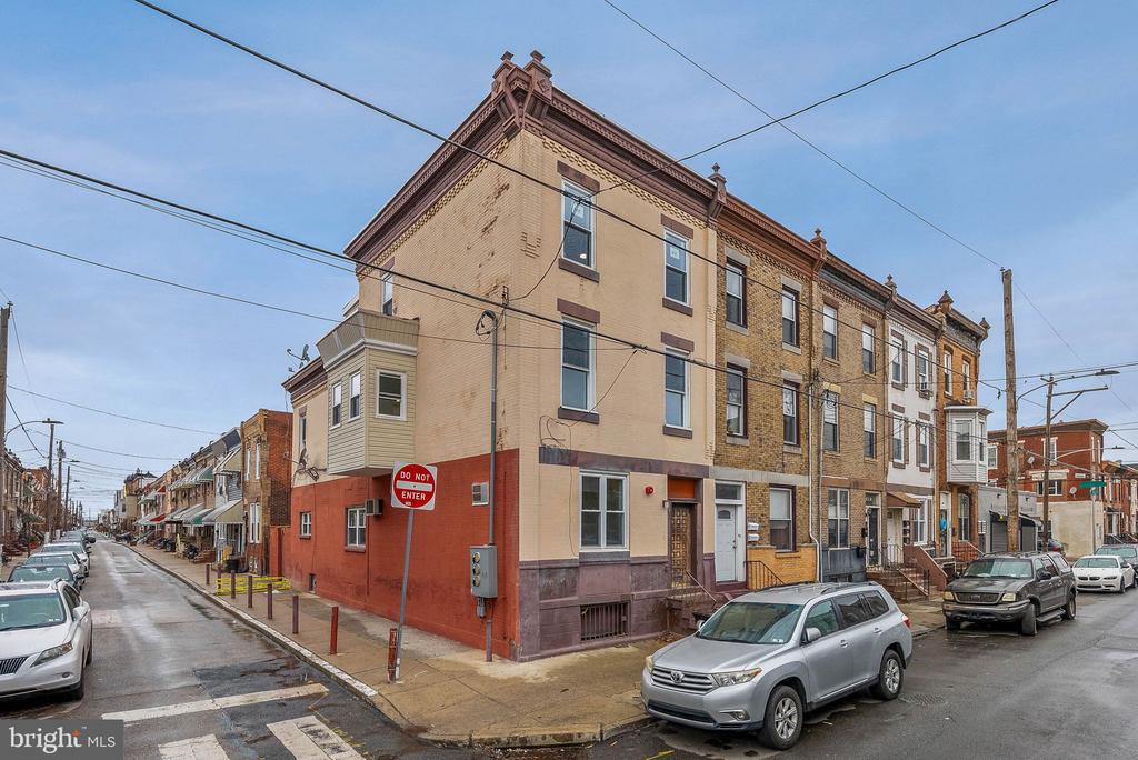 1812 S 17TH STREET 1