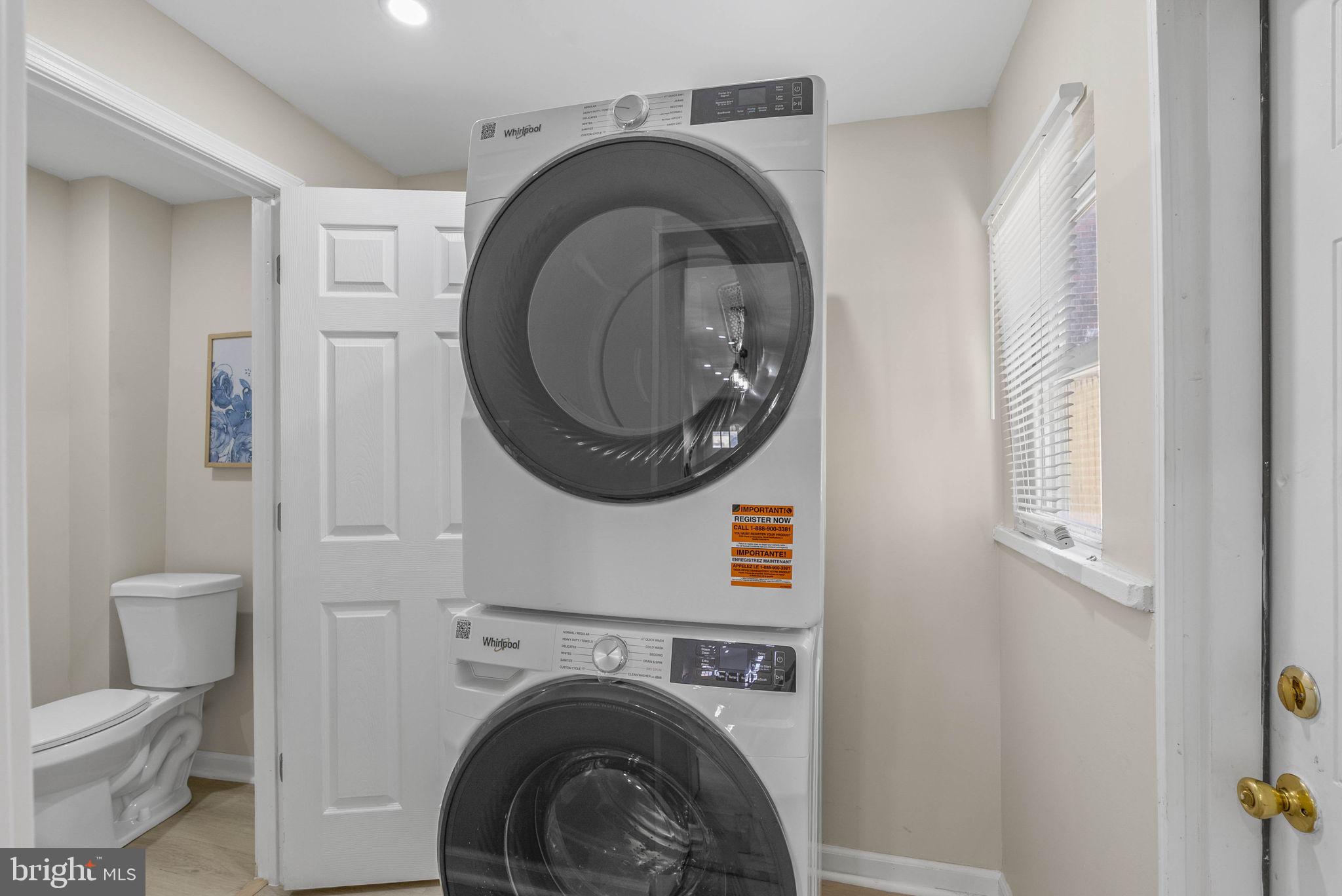 2908 W MASTER STREET