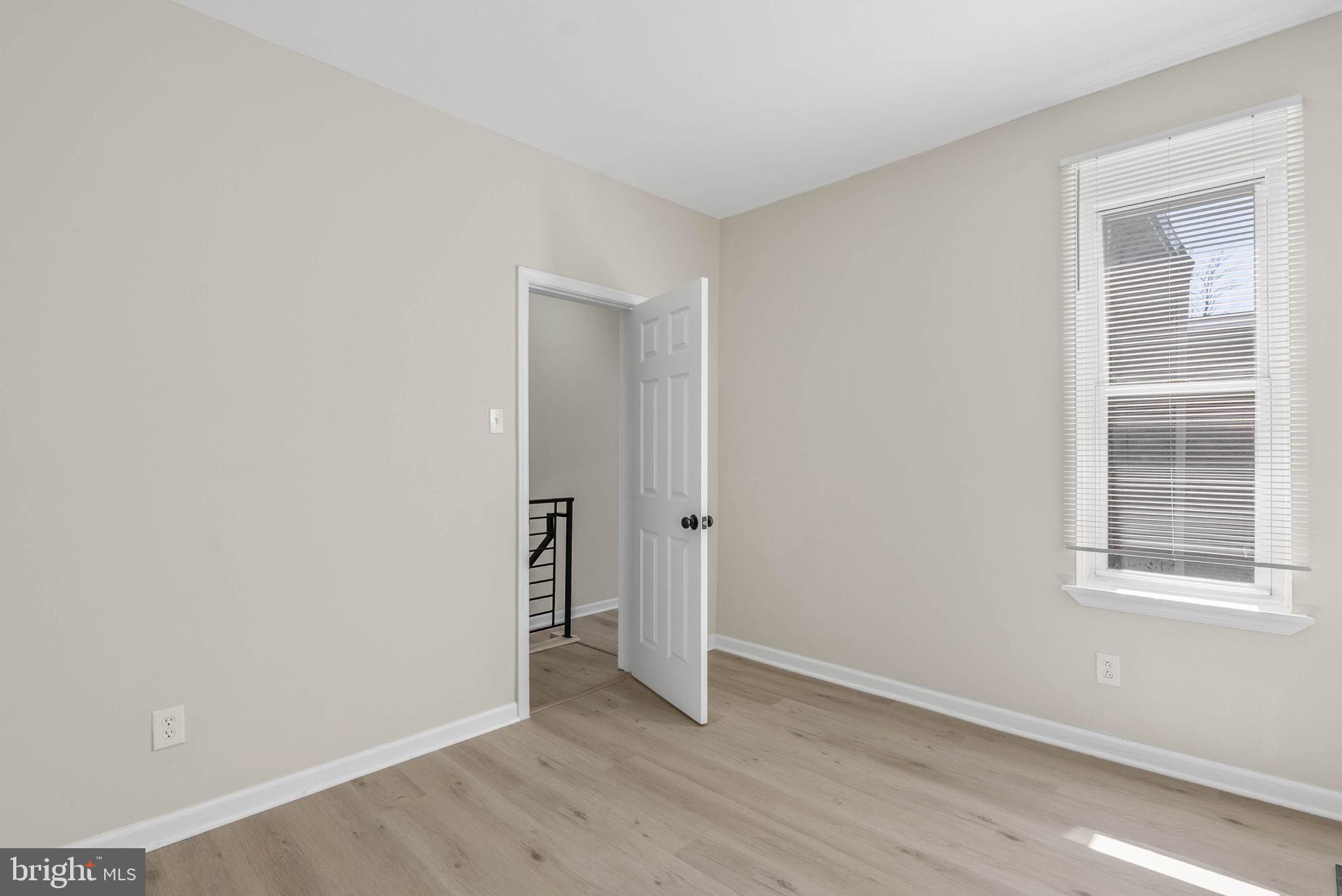 2908 W MASTER STREET