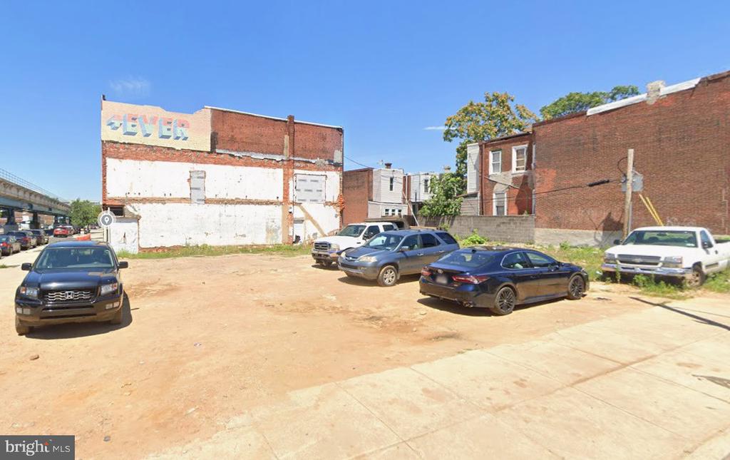 6117-6135 MARKET STREET
