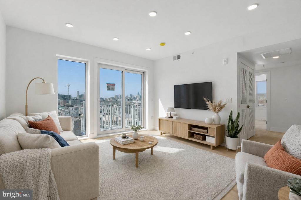 1440 N FRONT STREET 1BED