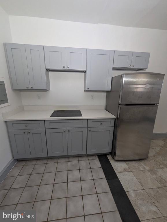 5205 N 5TH STREET Unit: 1R