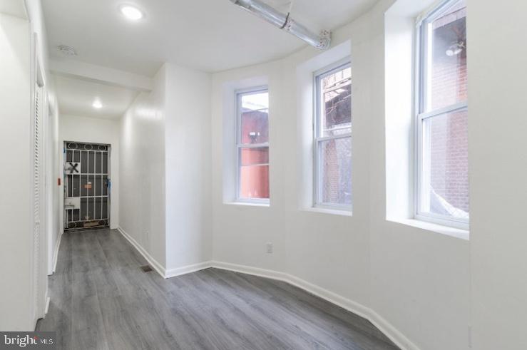 1118 W LEHIGH AVENUE