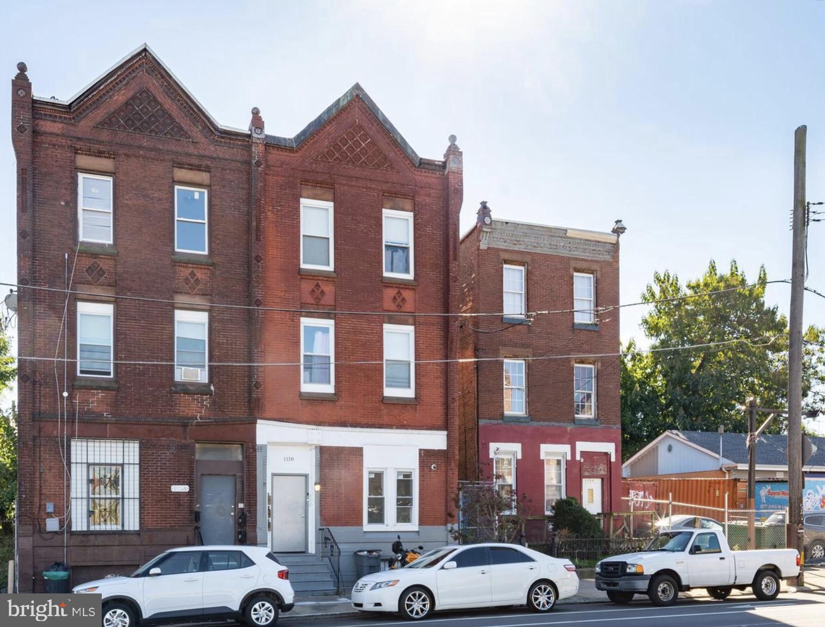 1118 W LEHIGH AVENUE
