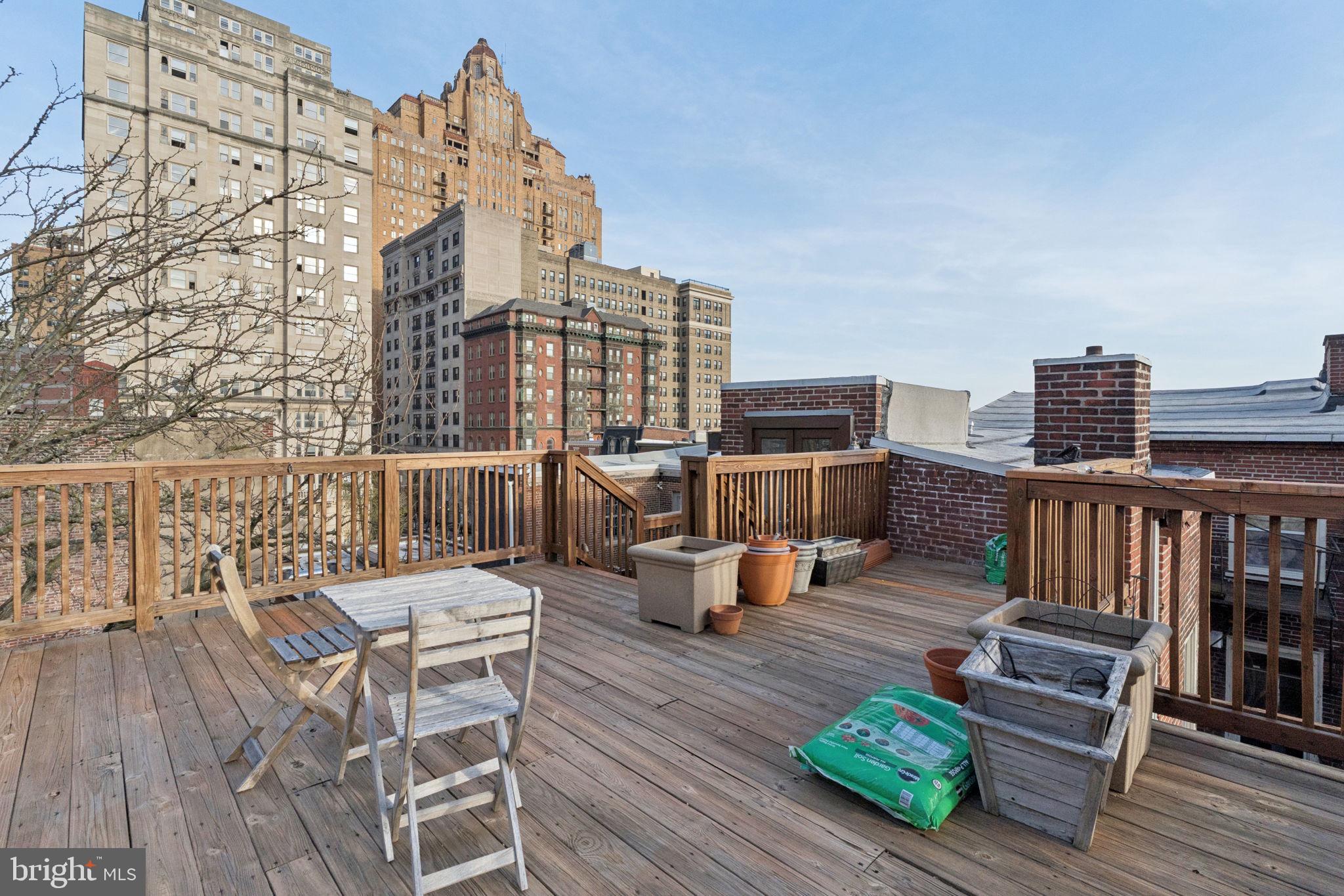 1615 SPRUCE STREET 1617 400