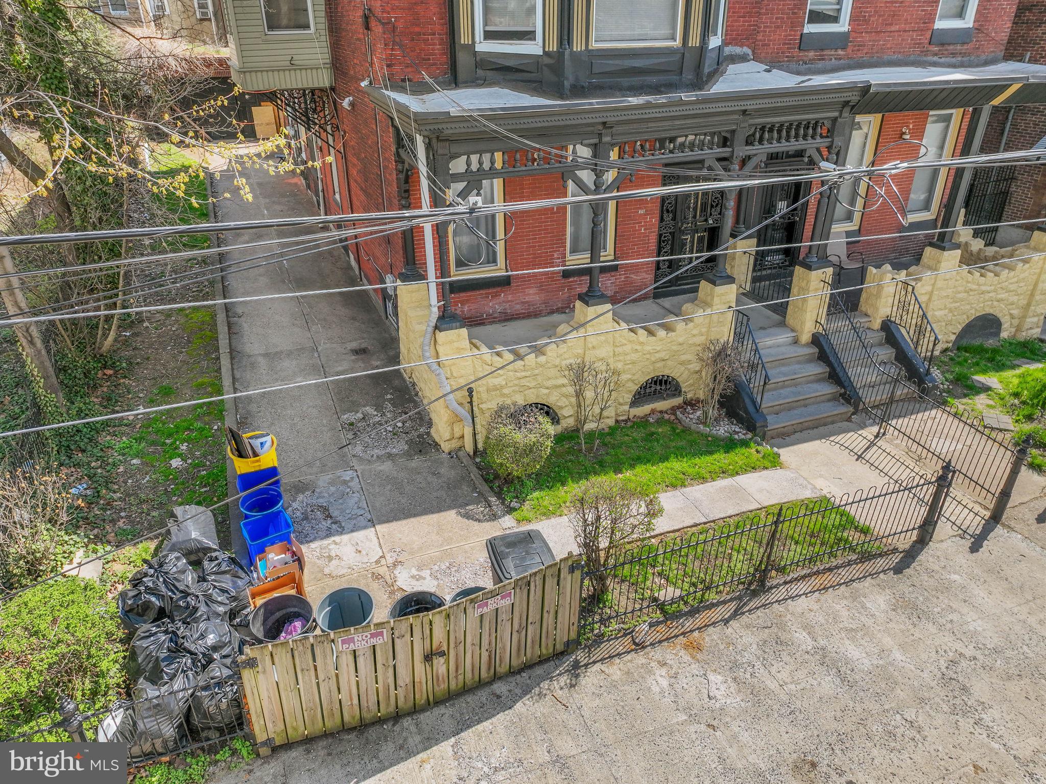 3527 N 16TH STREET