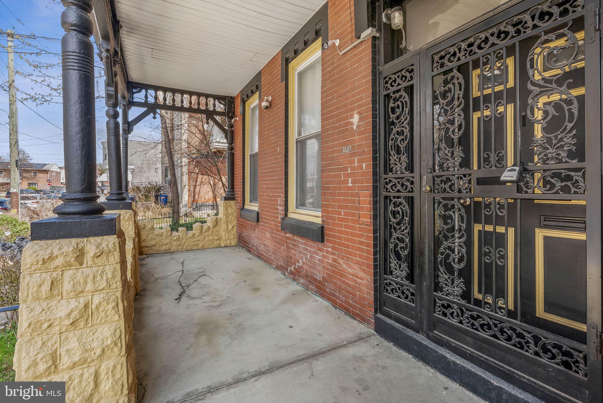 3527 N 16TH STREET