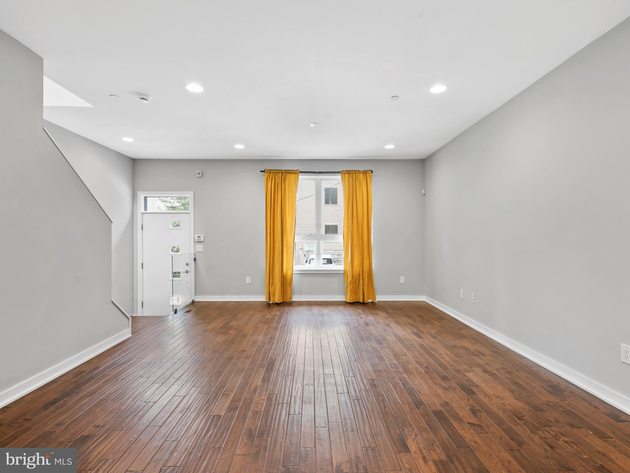 1435 N ORKNEY STREET