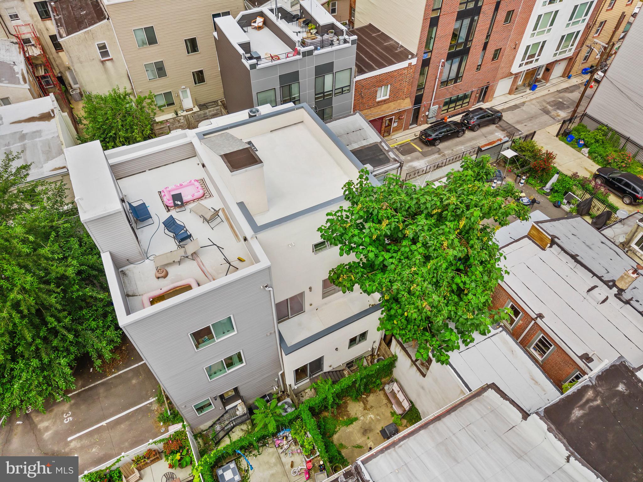 1435 N ORKNEY STREET