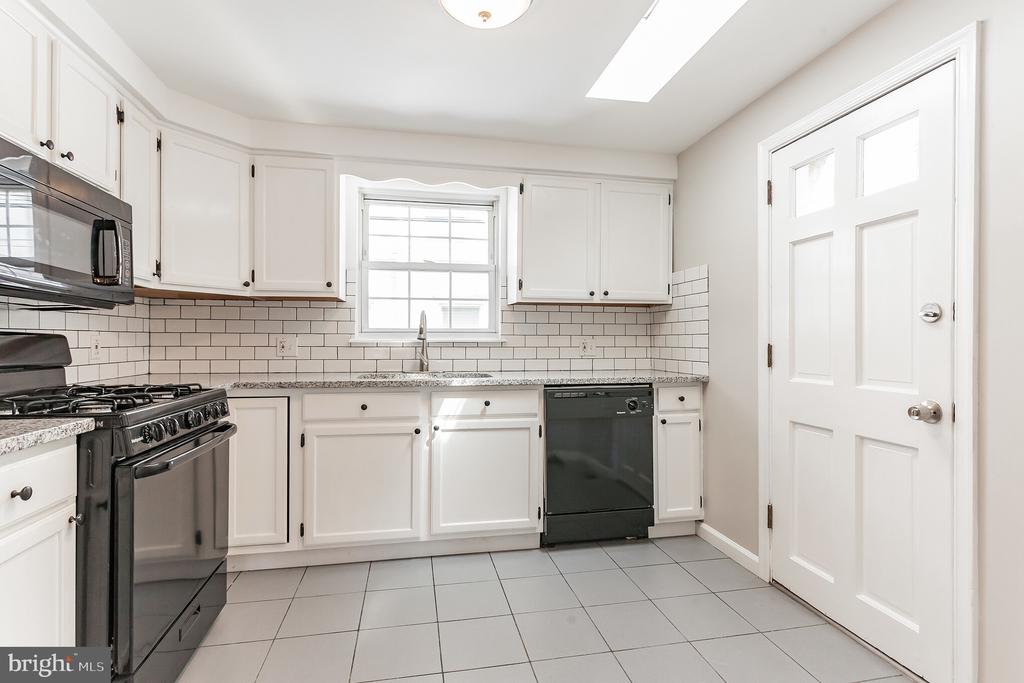 127 SIGEL STREET