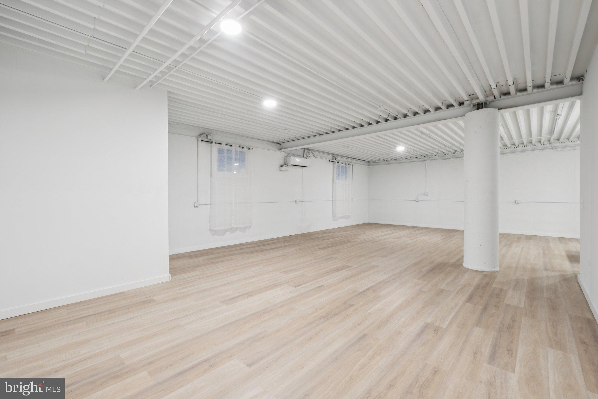 1116 N BODINE STREET C