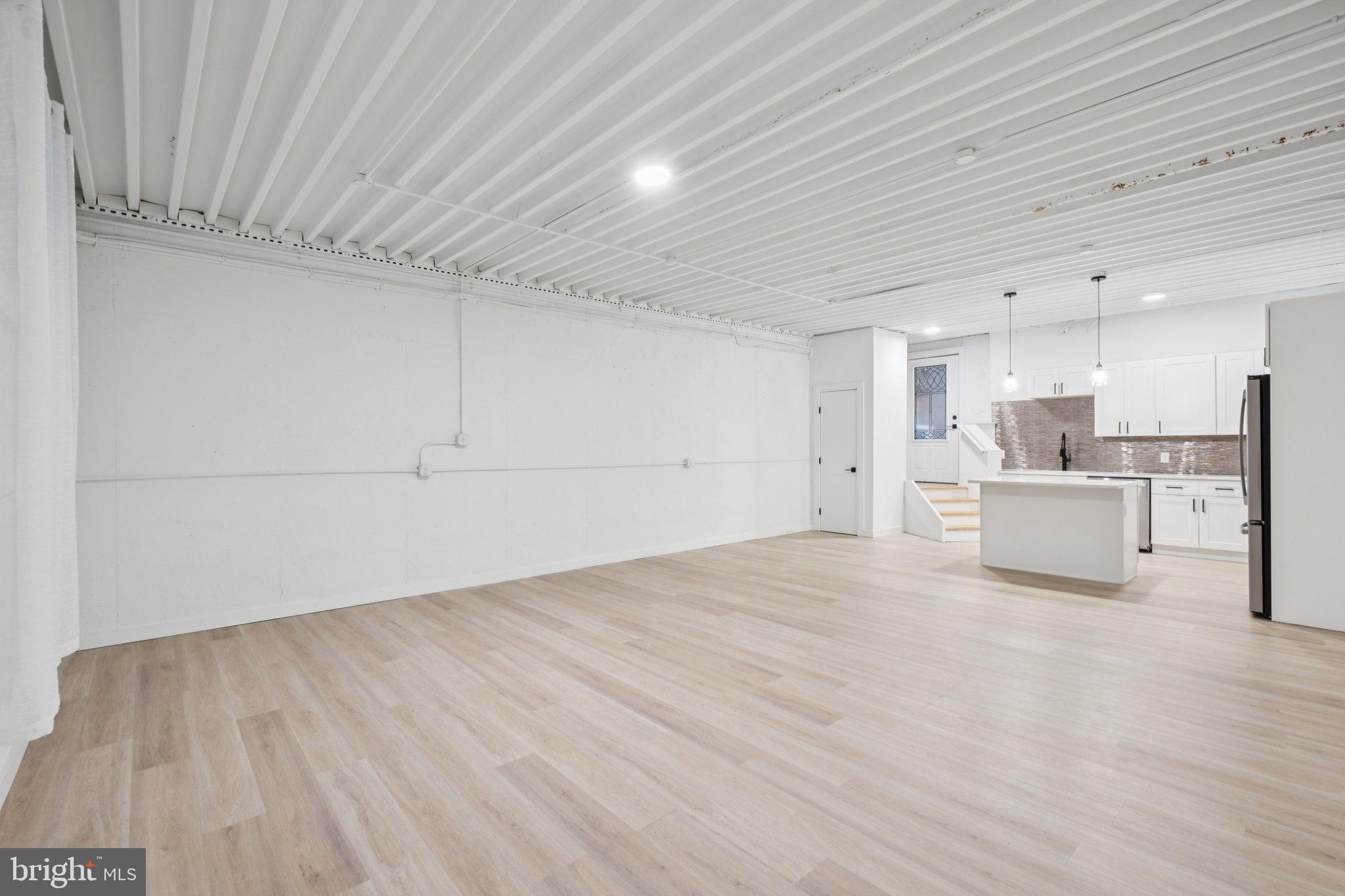 1116 N BODINE STREET C