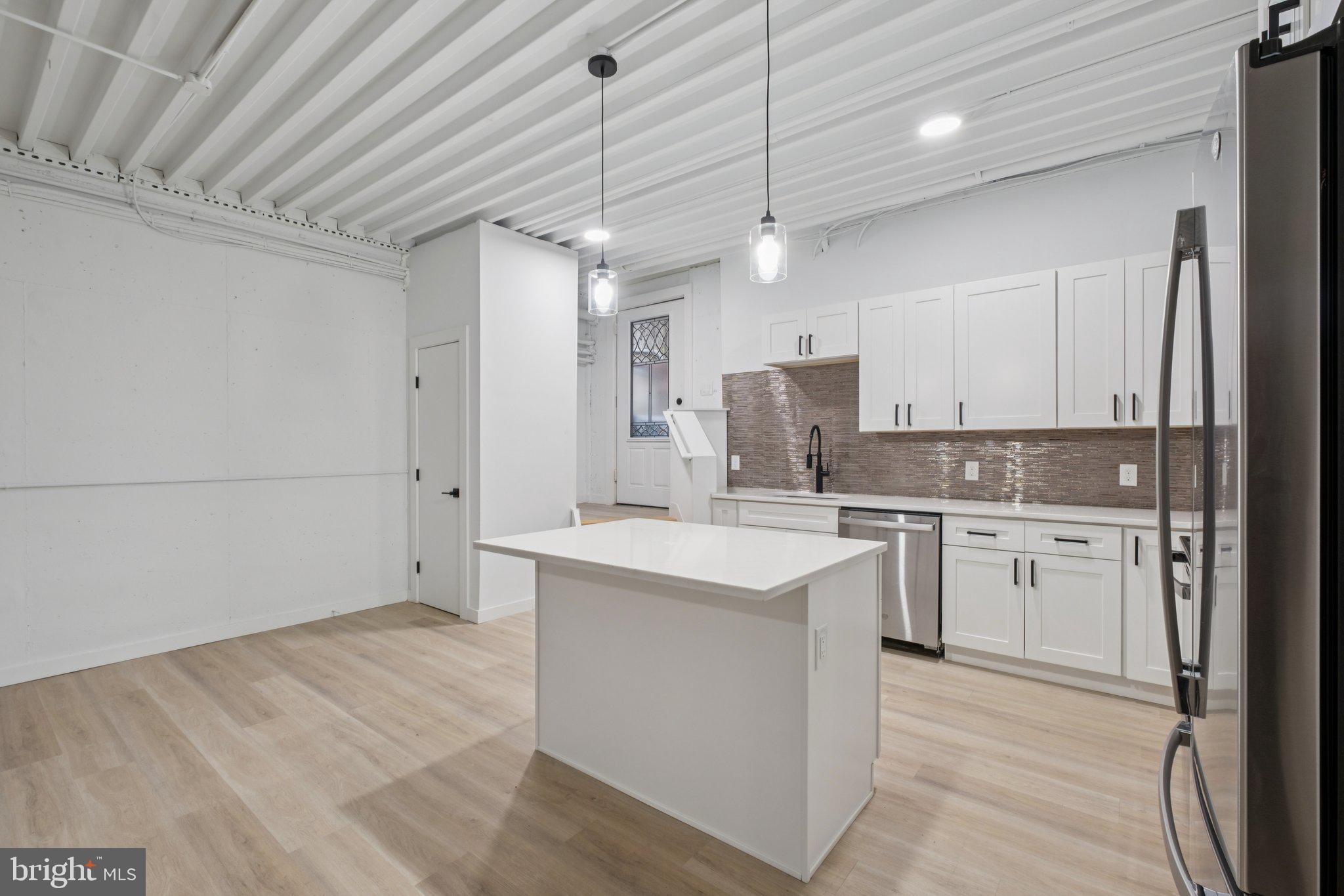 1116 N BODINE STREET C