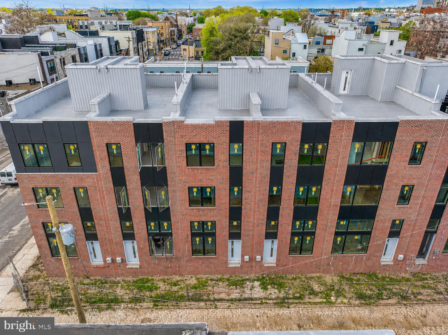 1342 S WOODSTOCK STREET