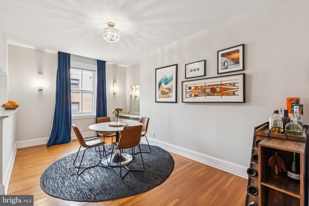 2219 DELANCEY PLACE Unit: 6