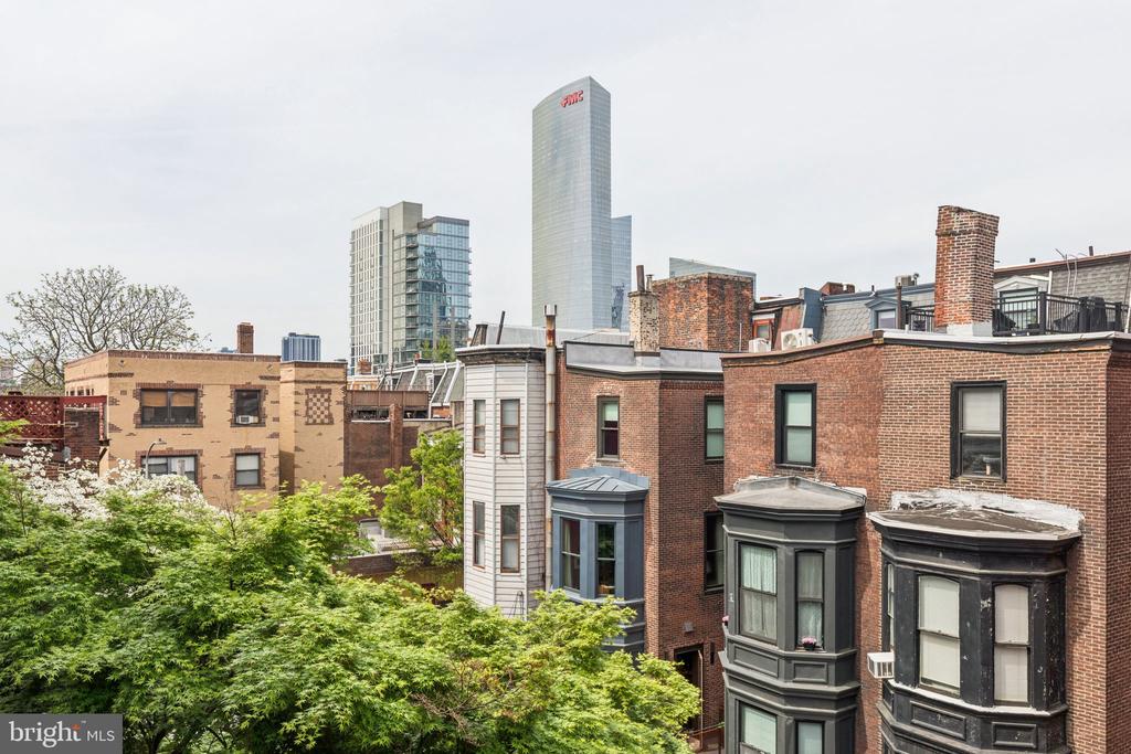 2219 DELANCEY PLACE Unit: 6