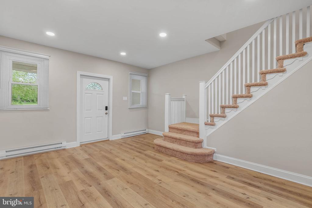 4671 N 16TH STREET