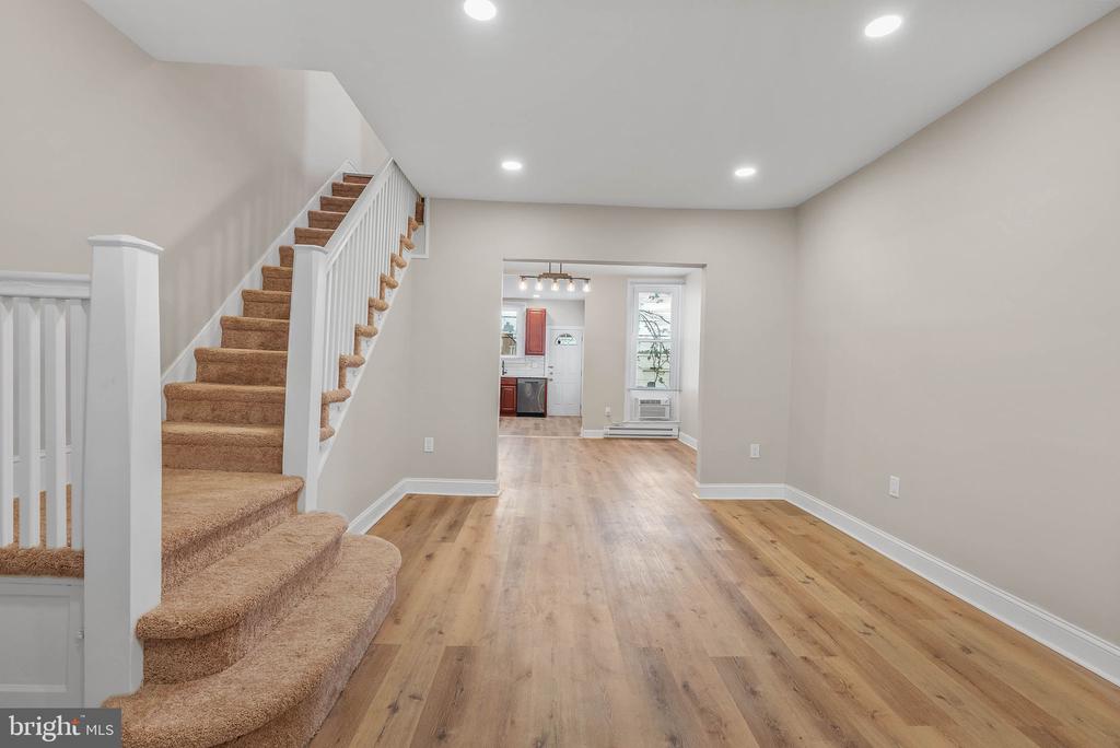 4671 N 16TH STREET