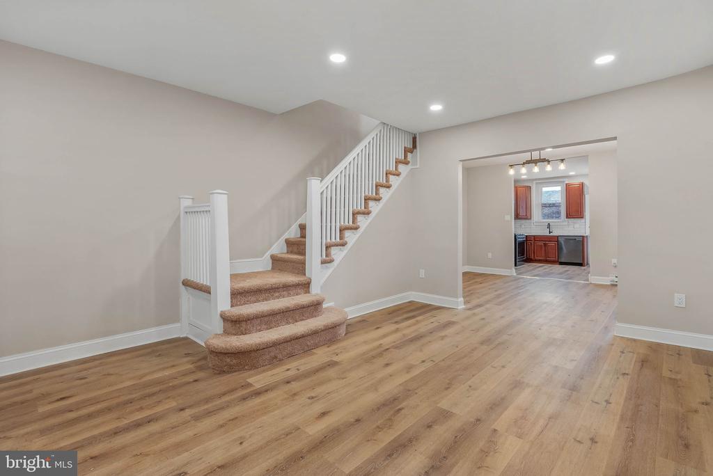 4671 N 16TH STREET