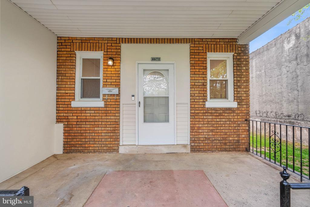 4671 N 16TH STREET