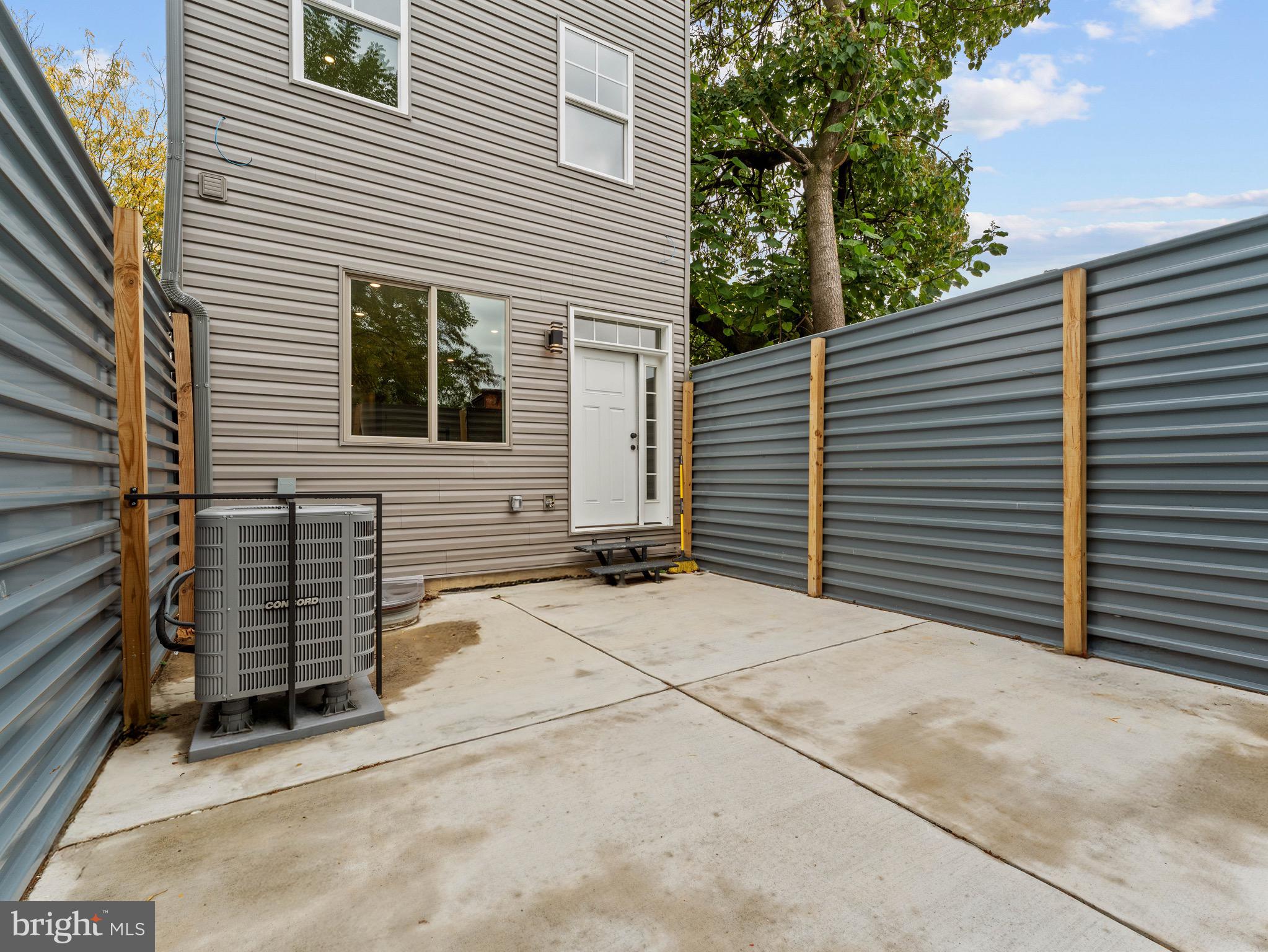 1682 N 54TH STREET