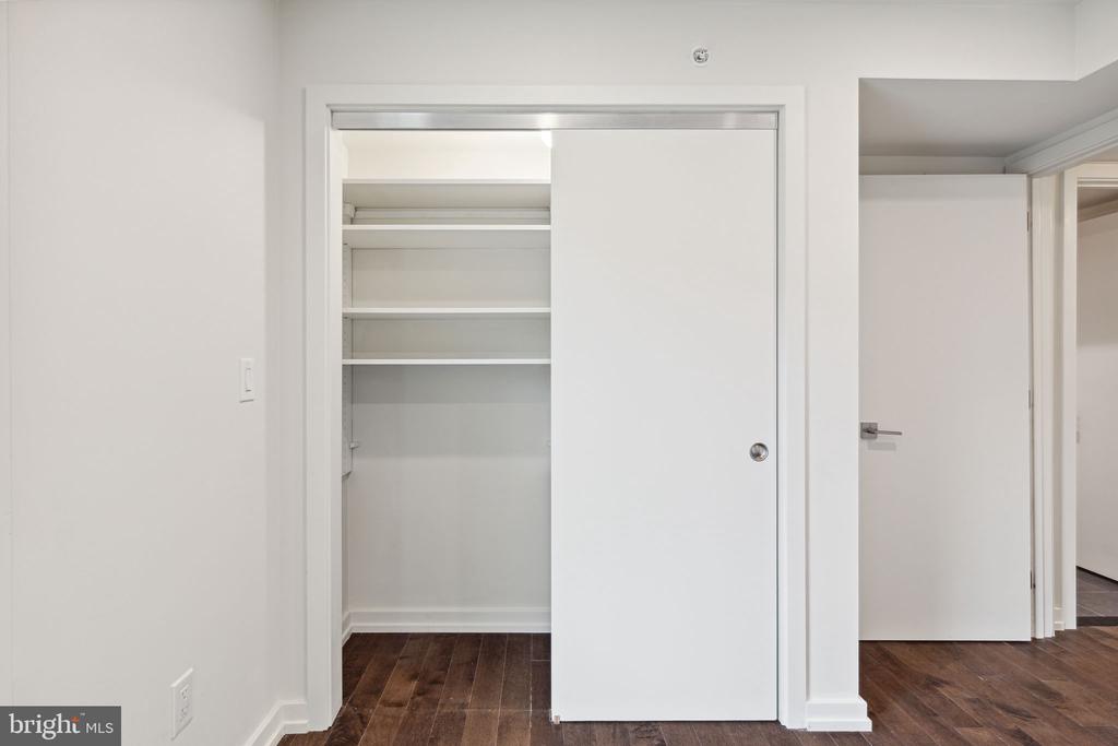 708 S SARTAIN STREET 10 4