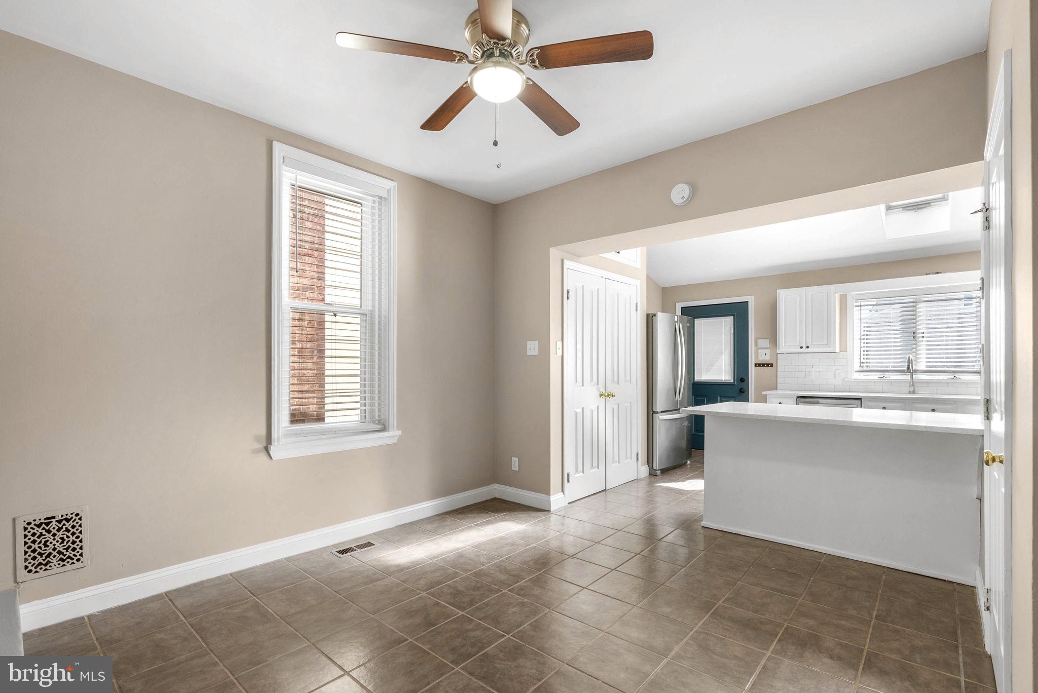 4360 MANAYUNK AVENUE
