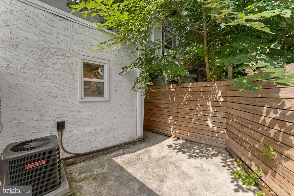 531 HOFFMAN STREET