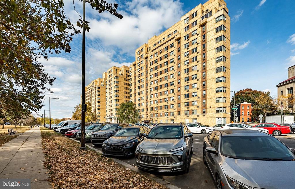 2601 PENNSYLVANIA AVENUE Unit: 1129