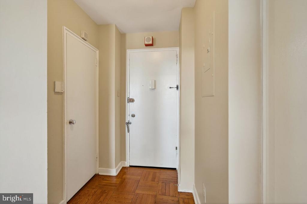 2601 PENNSYLVANIA AVENUE Unit: 1129