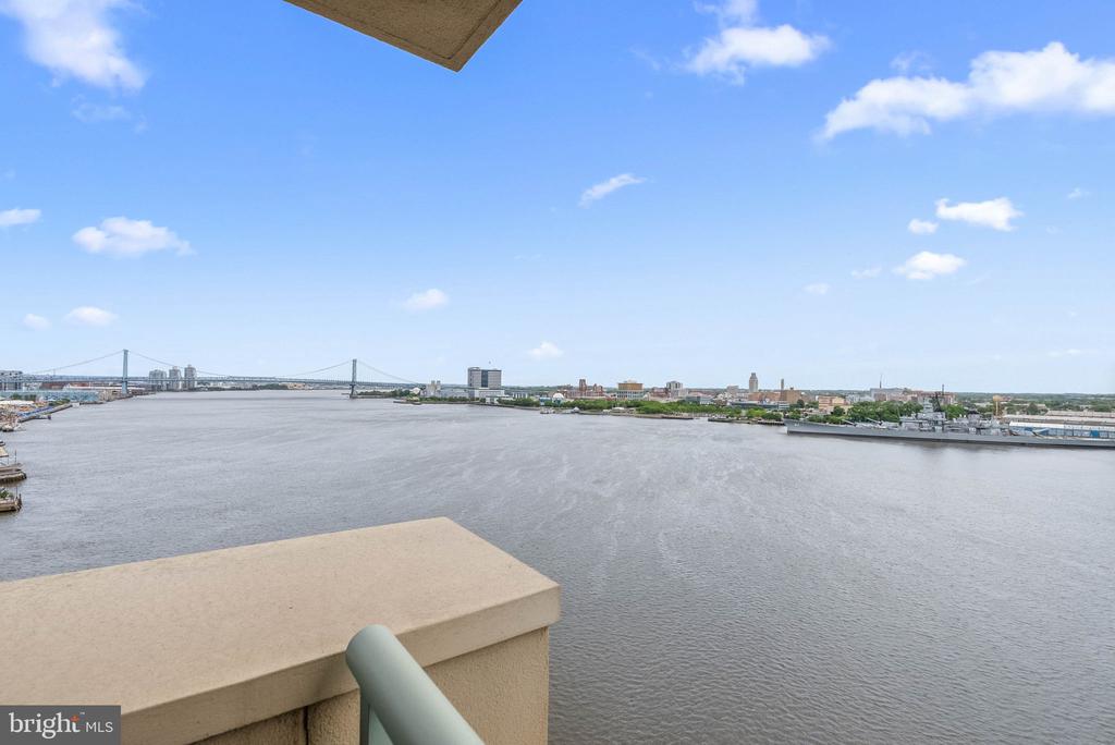 717 S COLUMBUS BOULEVARD 1416