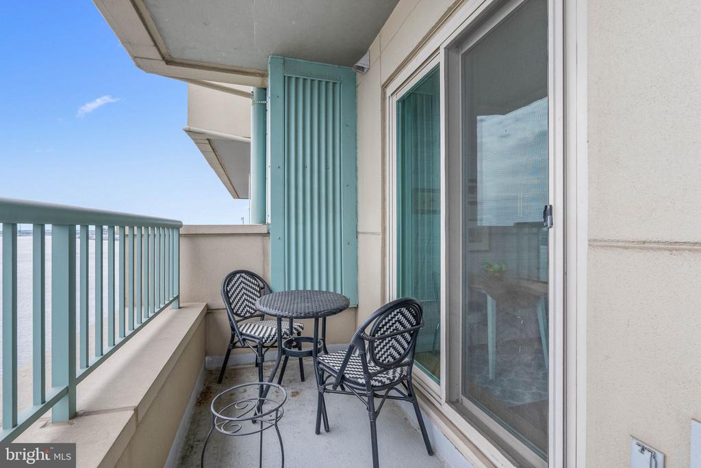 717 S COLUMBUS BOULEVARD 1416