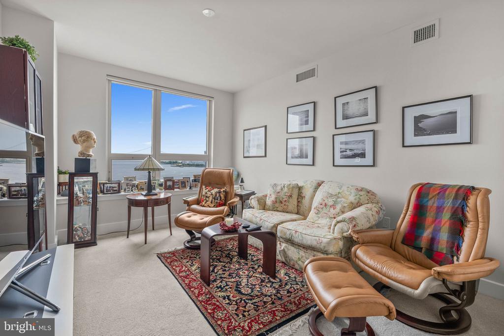 717 S COLUMBUS BOULEVARD 1416