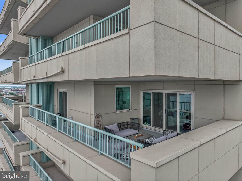 717 S COLUMBUS BOULEVARD 1416