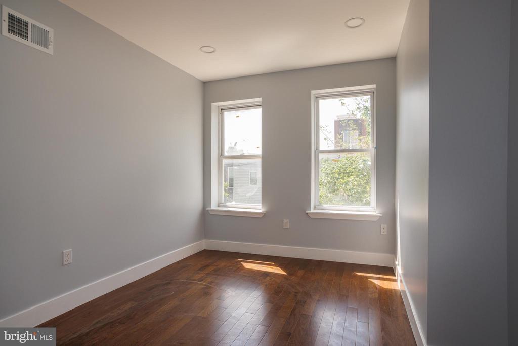 1252 S 28TH STREET