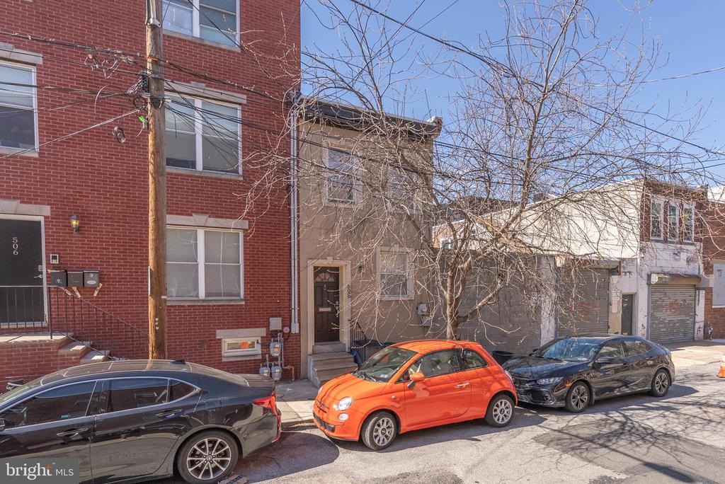 508 N BUDD STREET