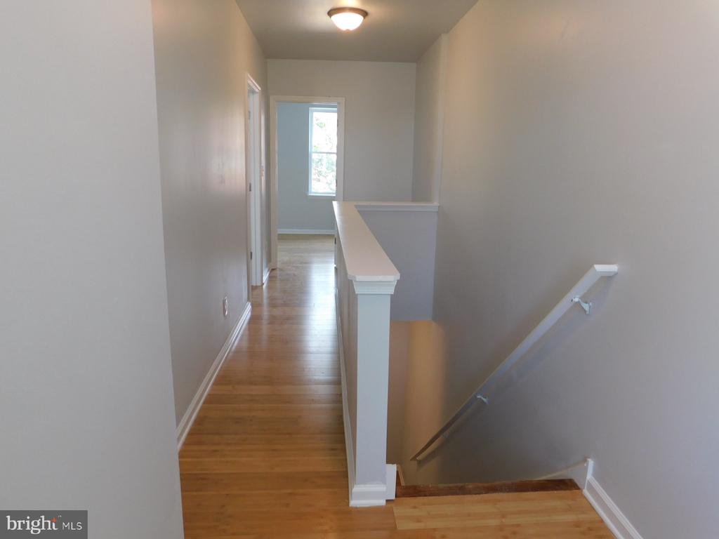 2437 N 19TH STREET